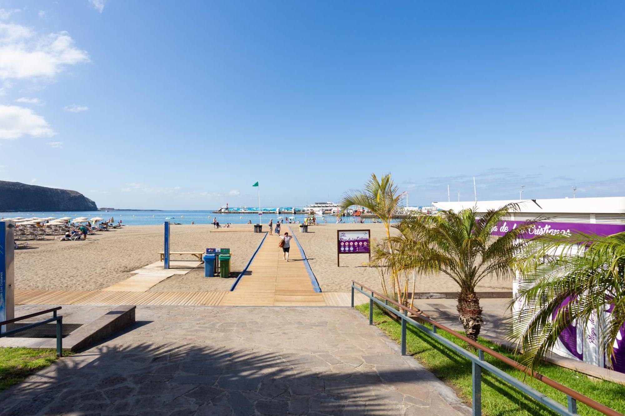 Classbnb - Seafront Studio With Beach View In The Center Of Los Cristianos Лос Кристианос Экстерьер фото